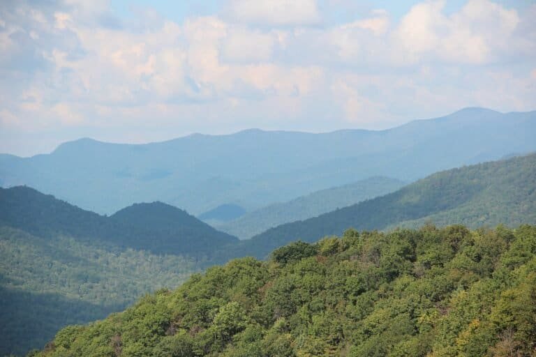Blue Ridge Mountains and Brasstown Bald, the highest point in Georgia, seen from Union County in October